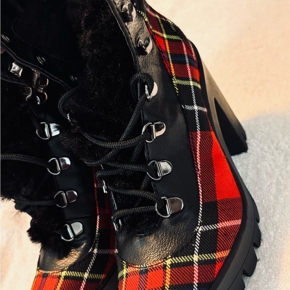 Almost Brand  New Ankle Boots - Size 5.5 M (36 EURO) By JESSICA SIMPSON - Box 18 - Picture 3 of 8